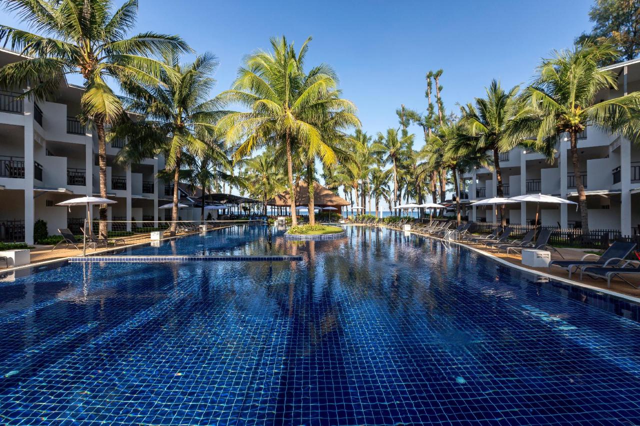 Kombinace - Sunwing Bangtao Resort ****, Phuket, Bangkok Palace