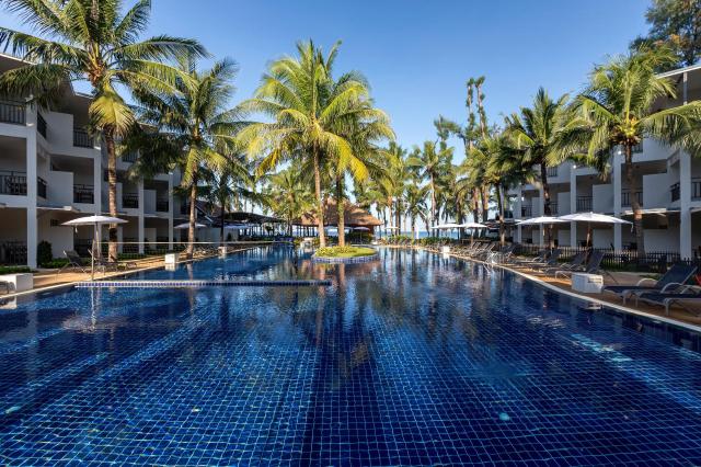Kombinace - Sunwing Bangtao Resort ****, Phuket, Bangkok Palace