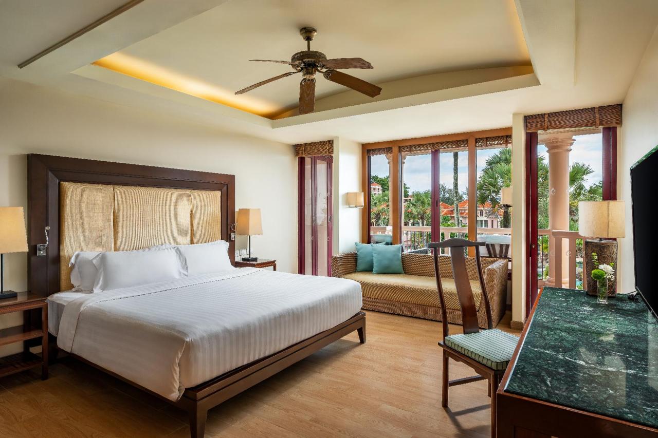 Kombinace - Centara Grand Beach Resort Phuket *****, Phuket, Ba