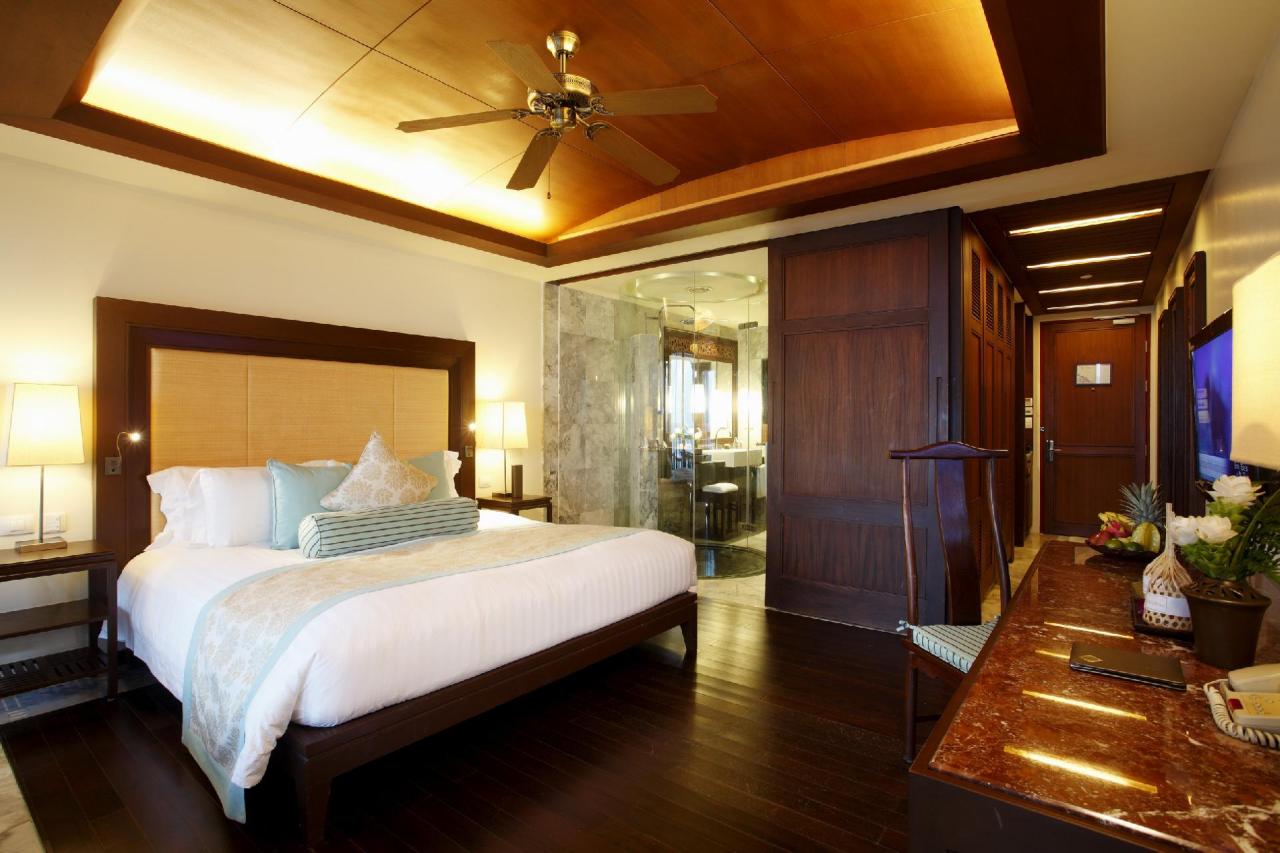 Kombinace - Centara Grand Beach Resort Phuket *****, Phuket, Ba