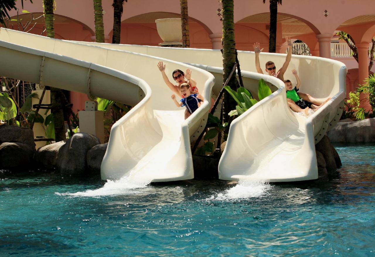Kombinace - Centara Grand Beach Resort Phuket *****, Phuket, Ba