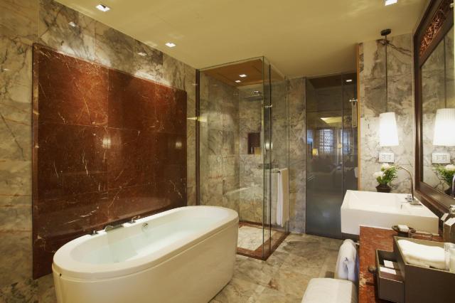 Kombinace - Centara Grand Beach Resort Phuket *****, Phuket, Ba