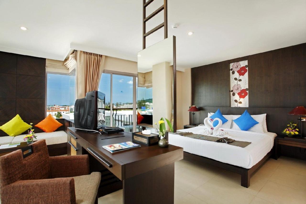 Kombinace - Andakira Hotel ***, Phuket, Bangkok Palace Hotel **