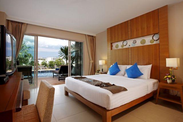 Kombinace - Andakira Hotel ***, Phuket, Bangkok Palace Hotel **