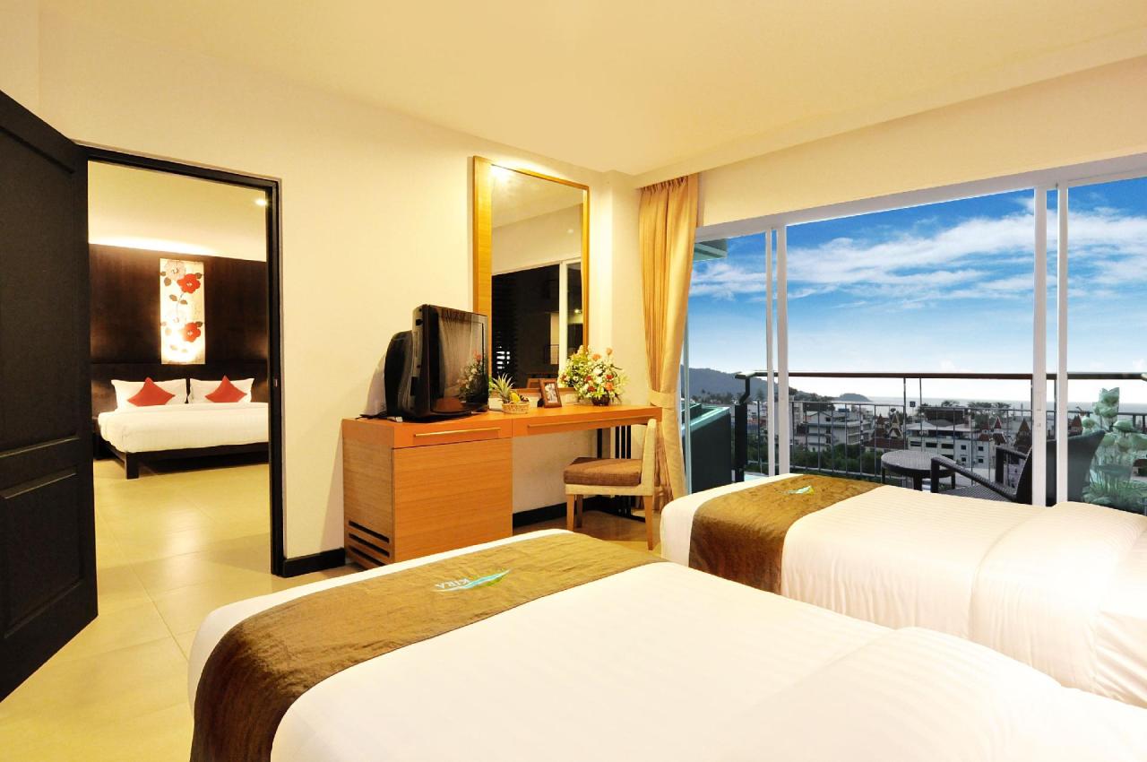 Kombinace - Andakira Hotel ***, Phuket, Bangkok Palace Hotel **