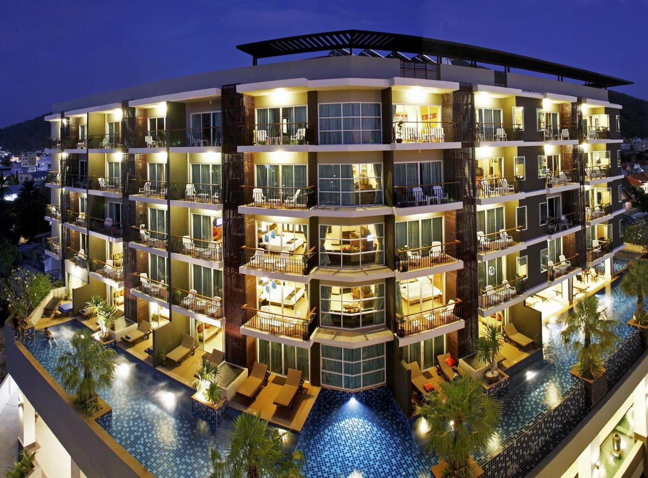 Kombinace - Andakira Hotel ***, Phuket, Bangkok Palace Hotel **