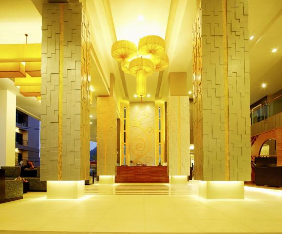 Kombinace - Andakira Hotel ***, Phuket, Bangkok Palace Hotel **
