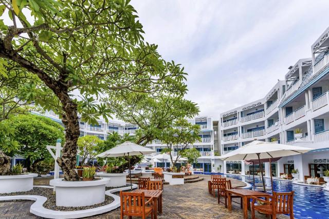 Kombinace - Andaman Seaview Hotel ****+, Phuket, Bangkok Palace