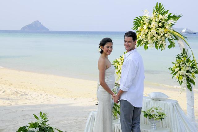 Kombinace - Holiday Inn Resort ****, Phi Phi, Bangkok Palace Ho