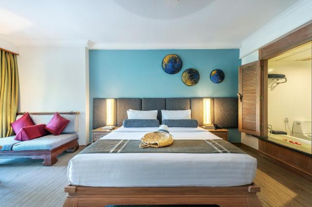 Kombinace - Thai Village Resort ***, Krabi, Bangkok Palace Hote