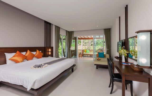 Kombinace - Sand Sea Resort ***, Krabi, Andakira Hotel ***, Phu