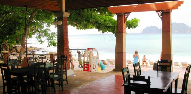 Kombinace - Phi Phi Bay View Resort ***, Phi Phi, Andakira Hote