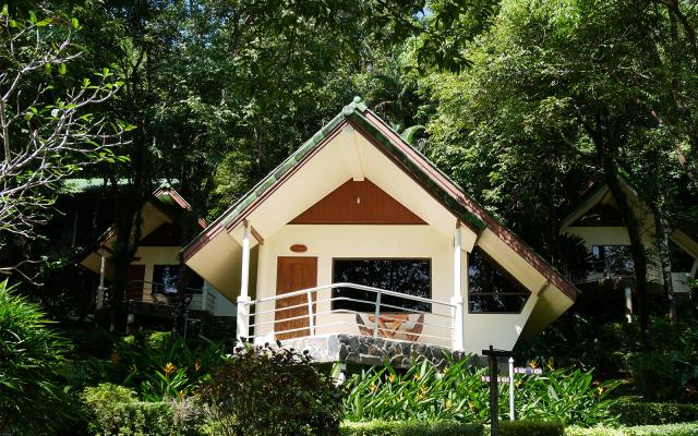 Kombinace - Chai Chet Resort **+, Ko Chang, Sunshine Garden ***
