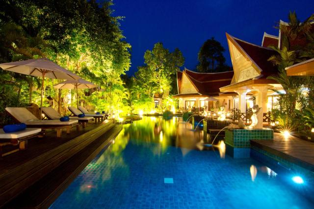 Kombinace - Santhiya Tree Resort ****, Ko Chang, Bangkok Palace
