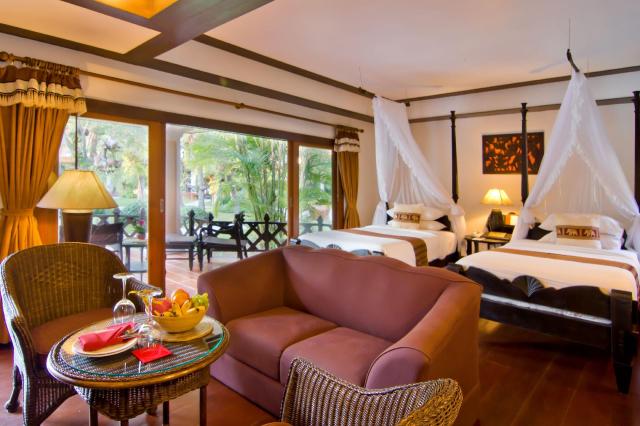 Kombinace - Santhiya Tree Resort ****, Ko Chang, Bangkok Palace
