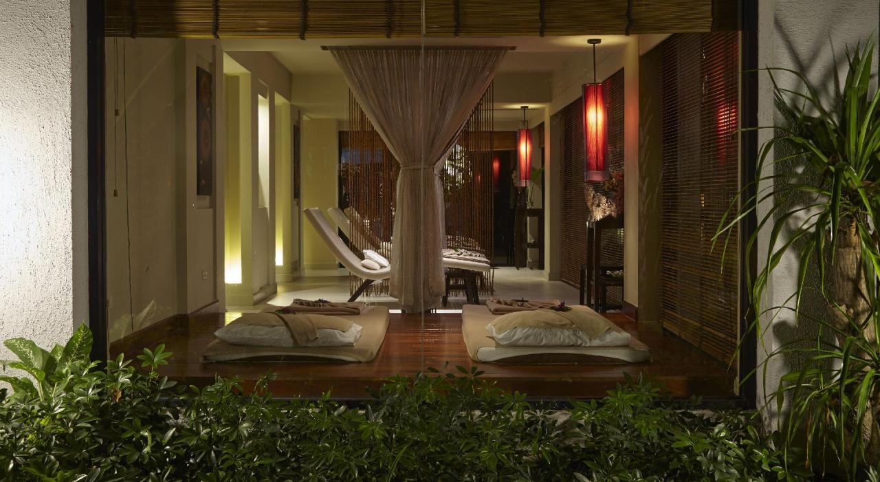 Kombinace - Woodlands Hotel ****, Pattaya, Bangkok Palace Hotel