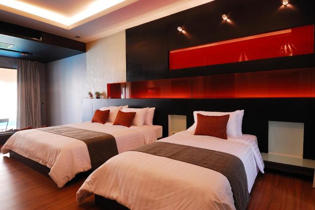Kombinace - Long Beach Garden Hotel ****+, Pattaya, Bangkok Pal