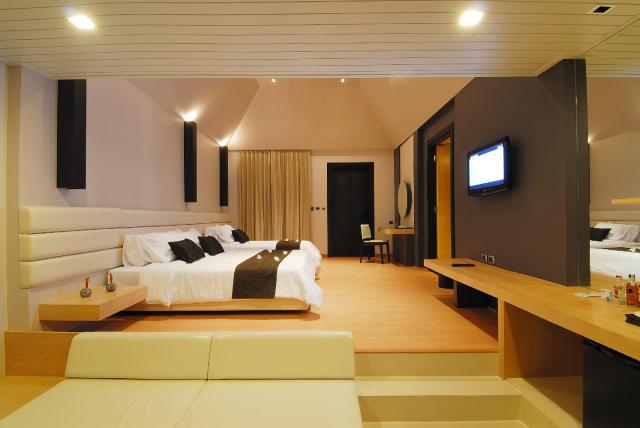 Kombinace - Long Beach Garden Hotel ****+, Pattaya, Bangkok Pal