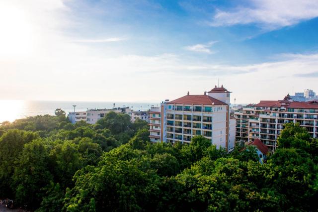 Kombinace - Sea Breeze Resort ***, Pattaya, Bangkok Palace Hote