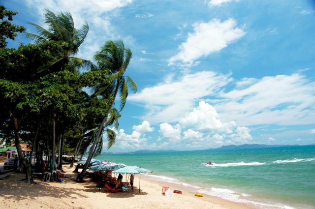Kombinace - Sea Breeze Resort ***, Pattaya, Bangkok Palace Hote