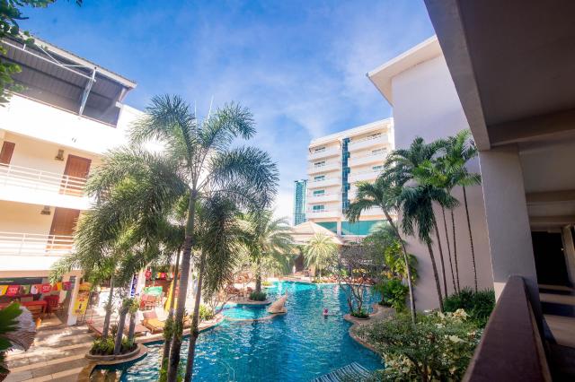 Kombinace - Sea Breeze Resort ***, Pattaya, Bangkok Palace Hote