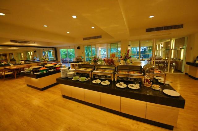 Kombinace - Green Park ***+, Pattaya, Bangkok Palace Hotel ****
