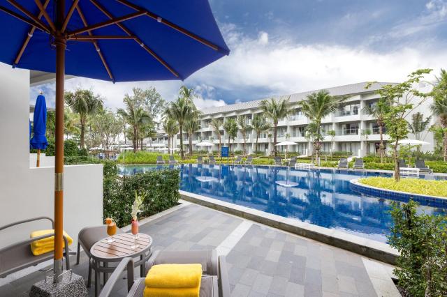 Kombinace - X10 Khaolak Resort, Bangkok Palace Hotel ****, Bang