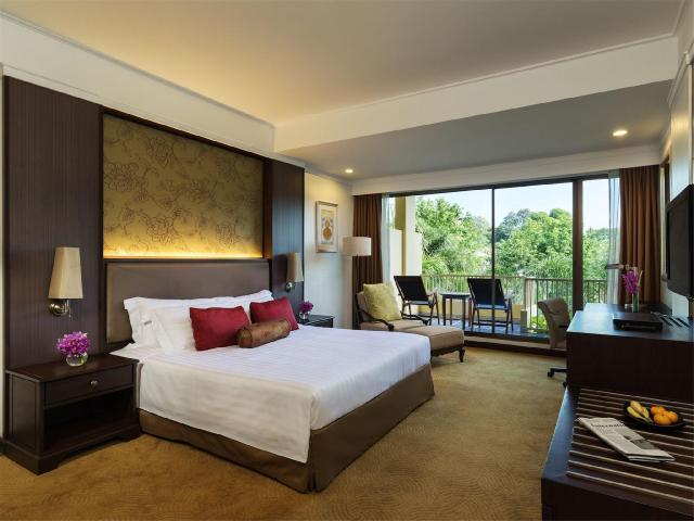 Kombinace - Dusit Thani Pattaya *****, Bangkok Palace Hotel ***
