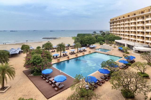 Kombinace - Dusit Thani Pattaya *****, Bangkok Palace Hotel ***