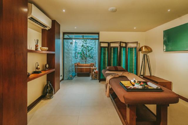 Kombinace - Sea Sand Sun Resort *****, Bangkok Palace Hotel ***