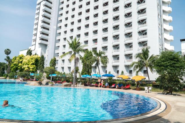 Kombinace - Grand Jomtien Palace ***+, Pattaya, Bangkok Palace 