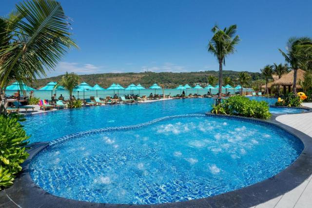 Kombinace - Phi Phi Coco Beach Resort ****, Phuket Ocean Resort