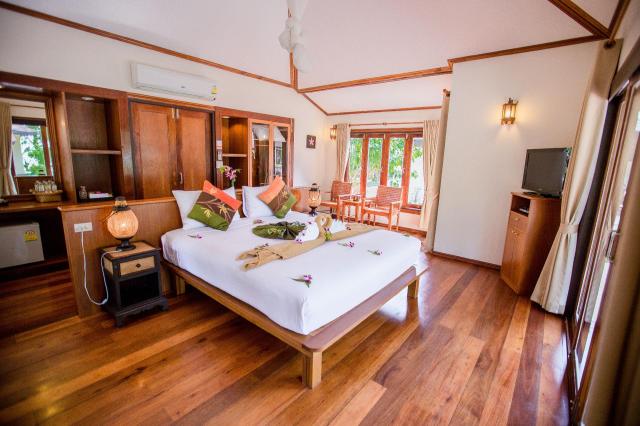 Kombinace - Koh Mook Sivalai Beach Resort ***, Ko Mook, Sea San