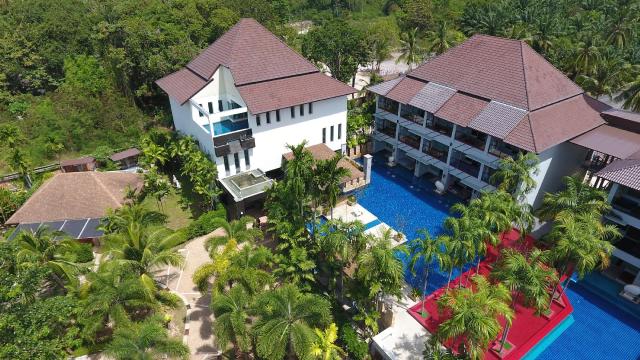 Kombinace - Lanta Sand Resort ****, Ko Lanta, Kata Palm Beach R