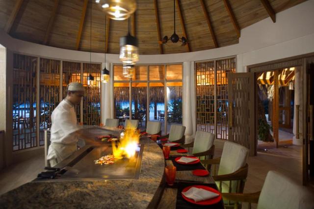 The Shoreline Grill