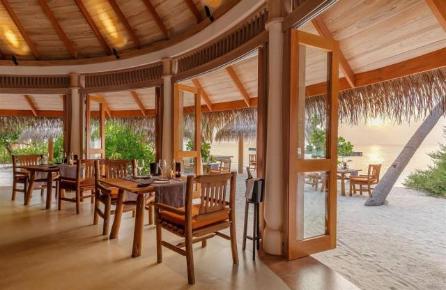 The Shoreline Grill