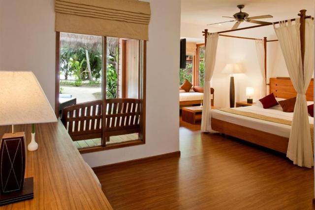Beach Bungalov