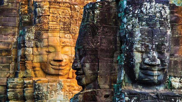 Tajuplný Angkor Wat s odpočinkom na plážach v Thajsku