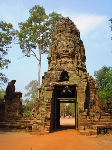 Tajuplný Angkor Wat s odpočinkom na plážach v Thajsku