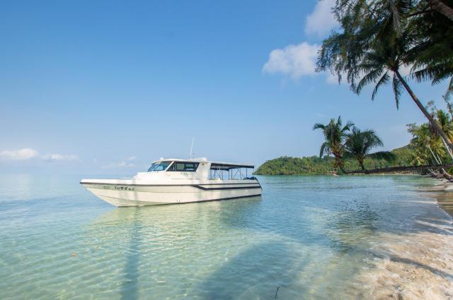Kombinace - High Season Pool Villas **** - pláž Klong Chao, Dus