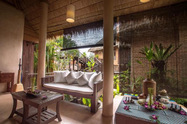Kombinace - High Season Pool Villas **** - pláž Klong Chao, San