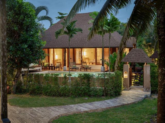 Kombinace - High Season Pool Villas **** - pláž Klong Chao, San