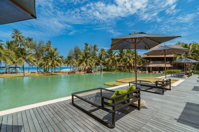 Kombinace - High Season Pool Villas **** - pláž Klong Chao, San