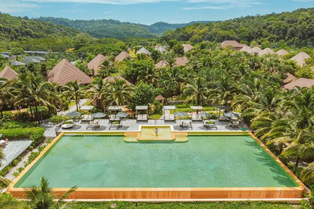 Kombinace - High Season Pool Villas **** - pláž Klong Chao, San