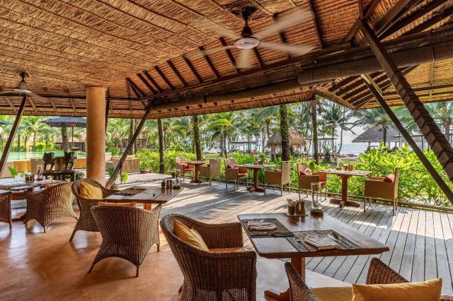 Kombinace - High Season Pool Villas **** - pláž Klong Chao, San