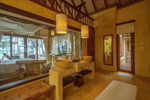 Kombinace - High Season Pool Villas **** - pláž Klong Chao, San