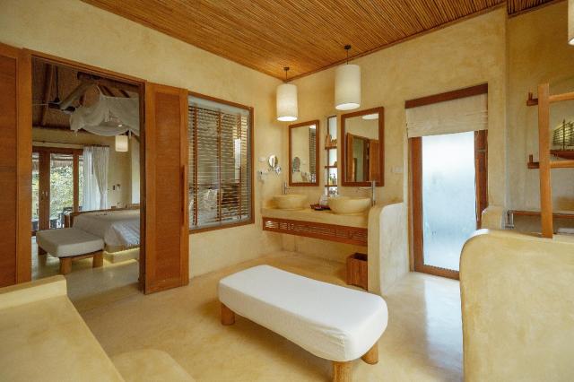 Kombinace - High Season Pool Villas **** - pláž Klong Chao, San