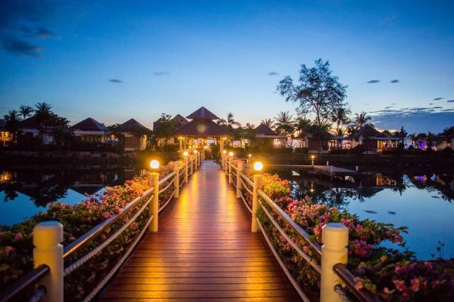 Kombinace - Klong Prao Resort ***+, Ko Chang, Bangkok Palace Ho