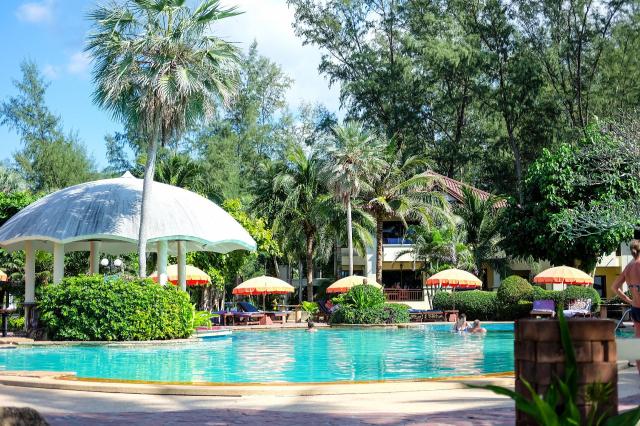 Kombinace - Klong Prao Resort ***+, Ko Chang, Bangkok Palace Ho