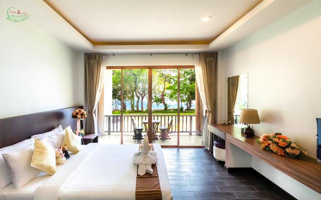 Kombinace - Chai Chet Resort **+, Ko Chang, Bangkok Palace Hote